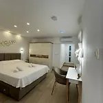 Sidro - Wellness & Restaurant 招待所 3*