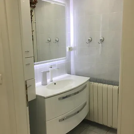 Sidro 3* Selce